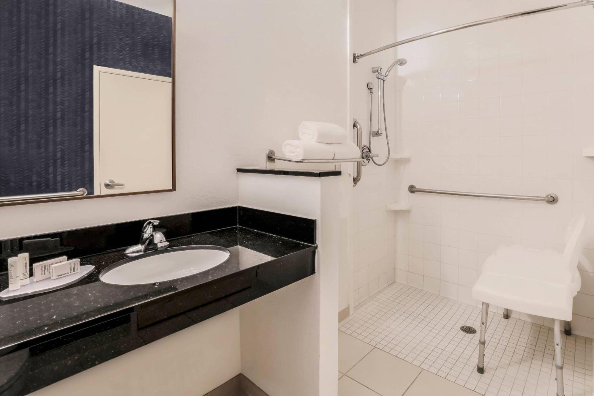 Fairfield Inn & Suites Houston Westchase Экстерьер фото